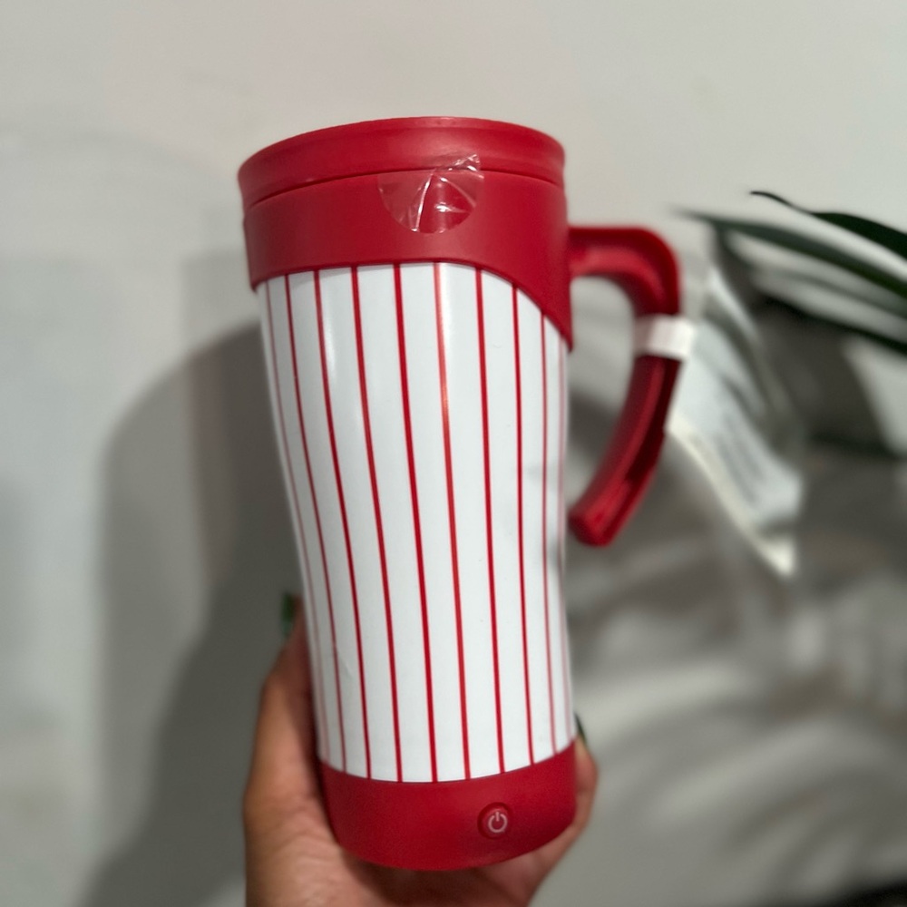 Target Battery Operated Self Stirring Mug 15.2oz